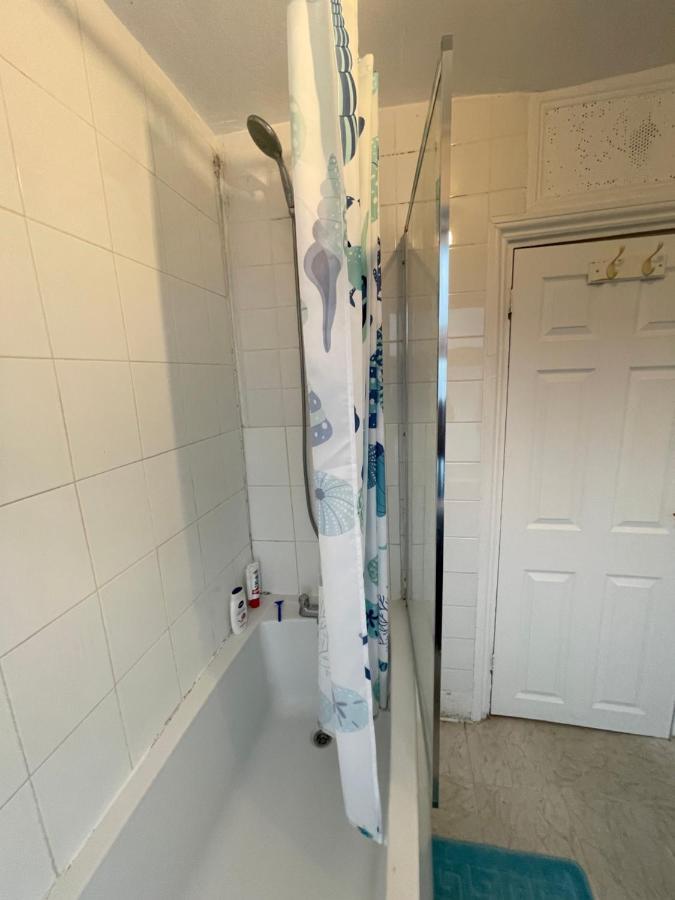 Elmdene Road Appartement Londen Buitenkant foto